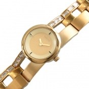 ساعت گوچی Gucci طلائی کلاسیک زنانه ساعت گوچی Gucci طلائی کلاسیک زنانه