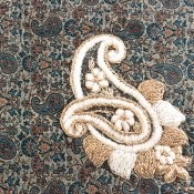 ترمه رومیزی سایز بزرگ فاخر و خوش رنگ ترمه رومیزی سایز بزرگ فاخر و خوش رنگ