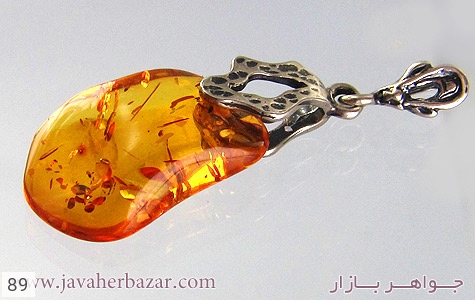 مدال کهربا مدال کهربا طرح سیاه قلم - عکس 1