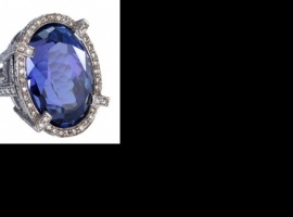 رونمایی از مجموعه انگشترهای جدید شرکت Holts Gems