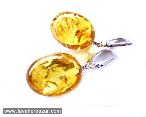 رنگ شناسی گوهر کهربا دلایل ایجاد رنگهای مختلف در گوهر کهربا
