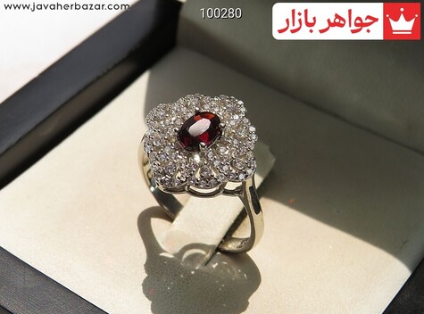 انگشتر نقره گارنت شیک زنانه - 100280