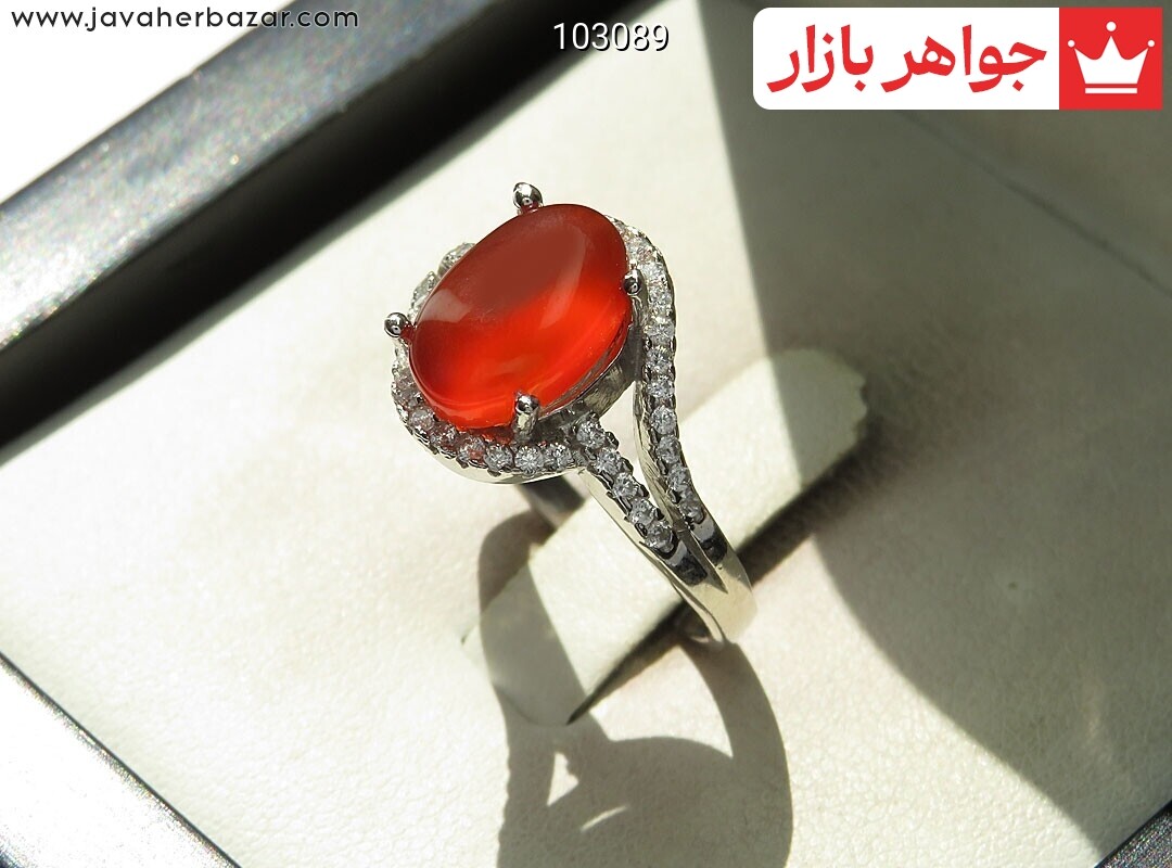 انگشتر نقره عقیق یمنی قرمز طرح درسا زنانه