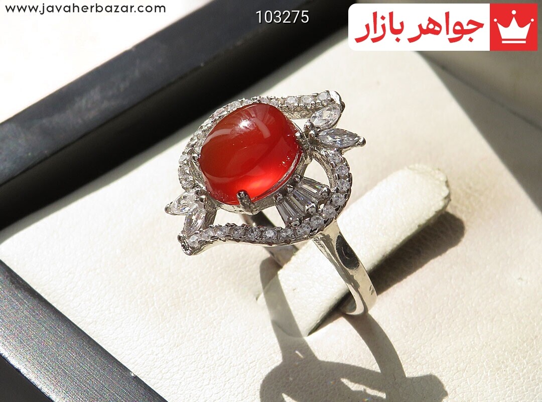 انگشتر نقره عقیق یمنی قرمز طرح گلناز زنانه