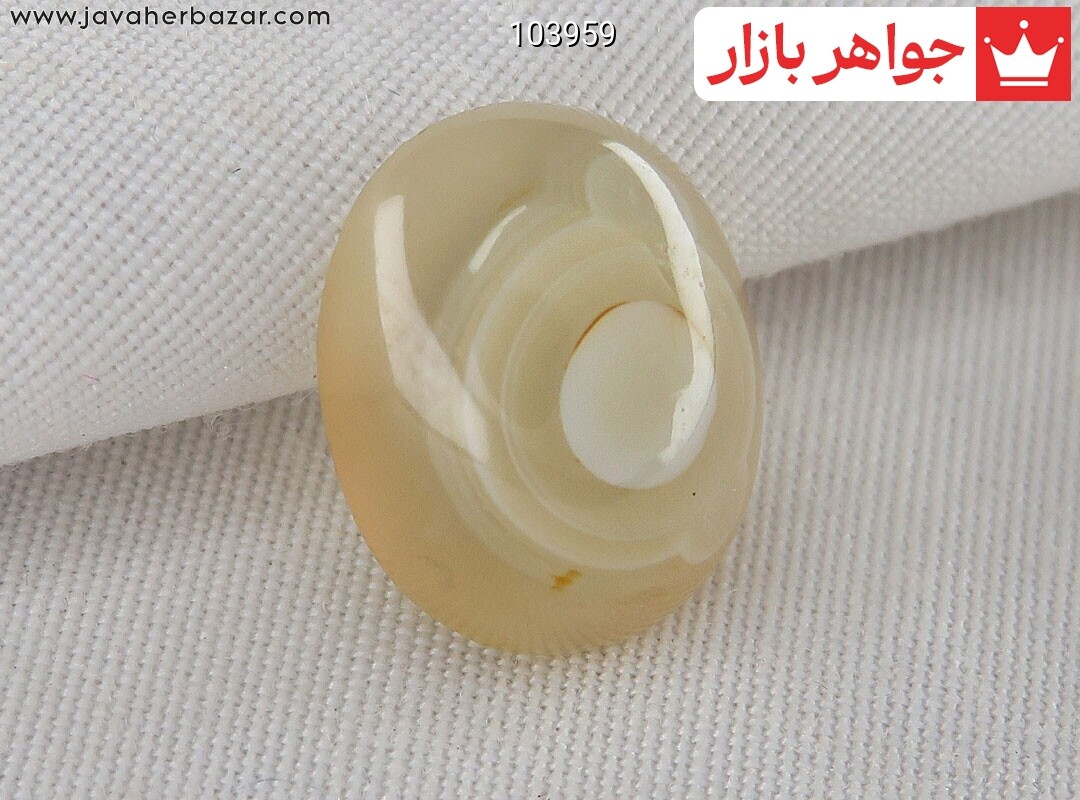 نگین تک عقیق باباقوری