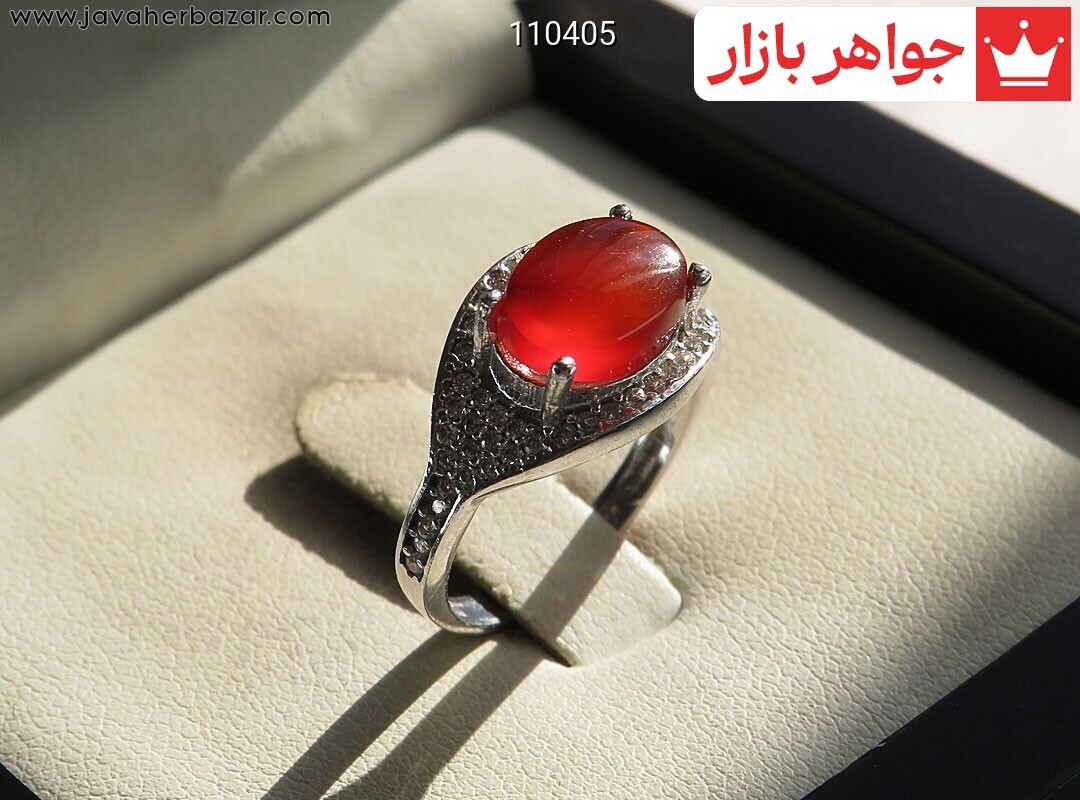 انگشتر نقره عقیق یمنی قرمز طرح رها زنانه