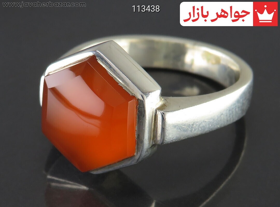 انگشتر نقره عقیق یمنی نارنجی زیبا به همراه تربت امام حسین طرح شش ضلعی مردانه حرزدار