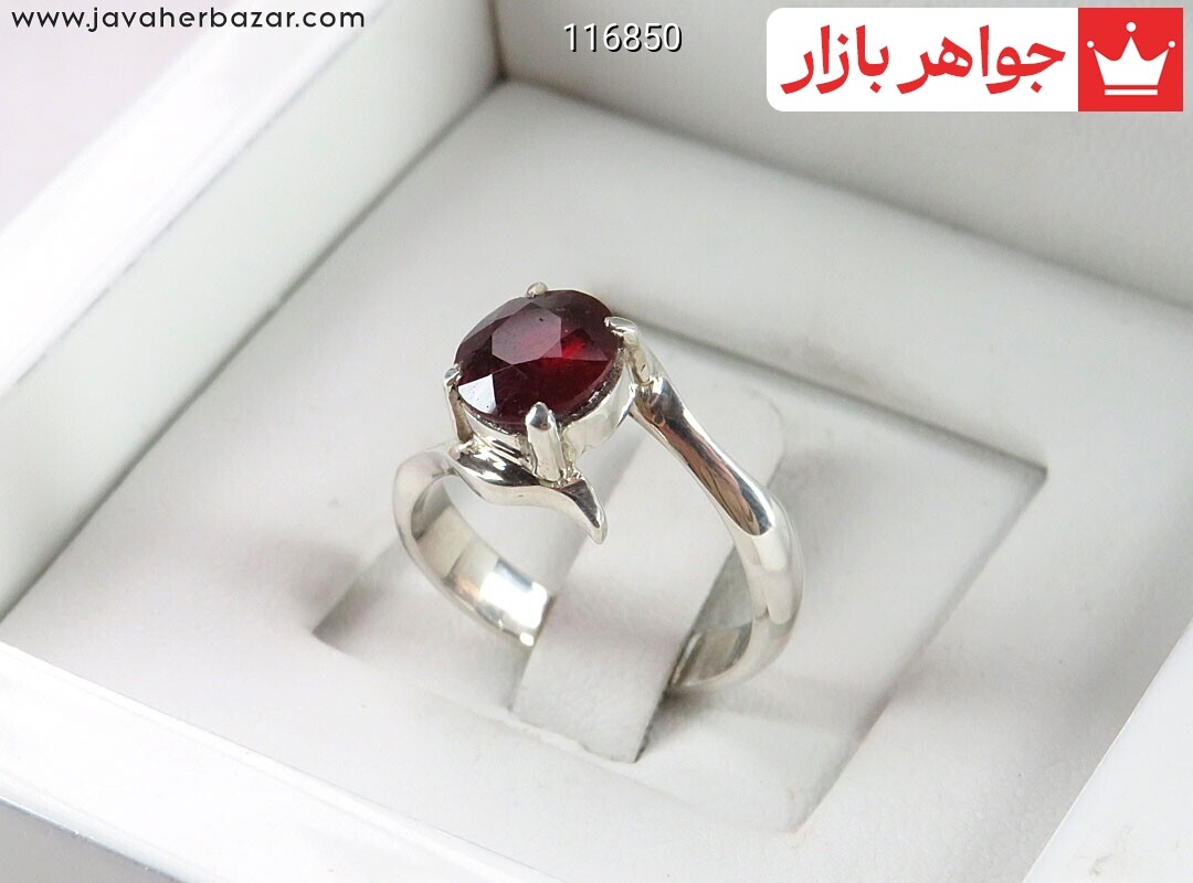 انگشتر نقره یاقوت آفریقایی قرمز الماس تراش زیبا زنانه دست ساز