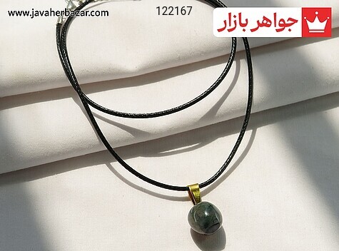 مدال عقیق سیاه خزه ای همراه بند چرمی - 122167