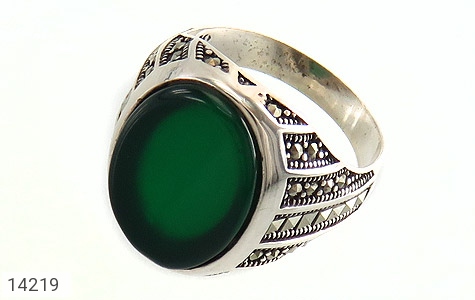 انگشتر نقره عقیق سبز درشت طرح شاهرخ مردانه - 14219