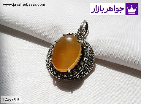 مدال عقیق نارنجی زنانه مدال نقره عقیق نارنجی طرح خاتون زنانه - 145793
