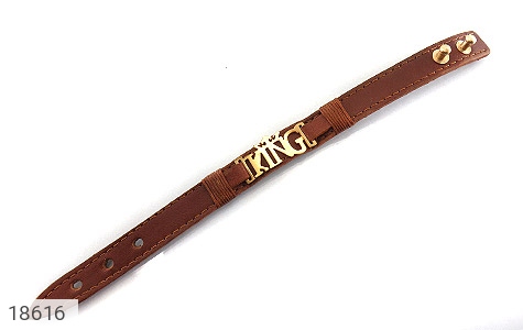 دستبند چرم طبیعی قهوه ای طرح KING دوربند مردانه - 18616