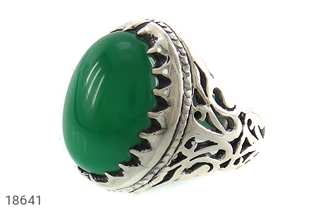 انگشتر نقره عقیق سبز دامله درشت طرح سلطان مردانه - 18641