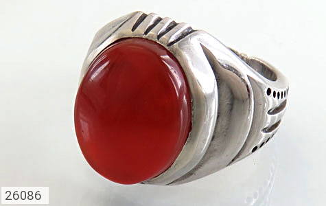 انگشتر نقره عقیق یمنی قرمز خوش رنگ طرح سنتی مردانه - 26086