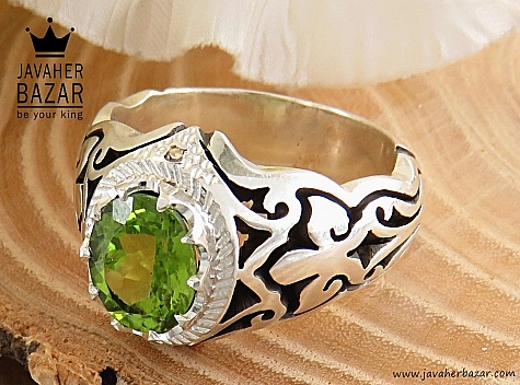 انگشتر نقره زبرجد سبز خوش رنگ شاهانه مردانه دست ساز با برلیان اصل - 30103