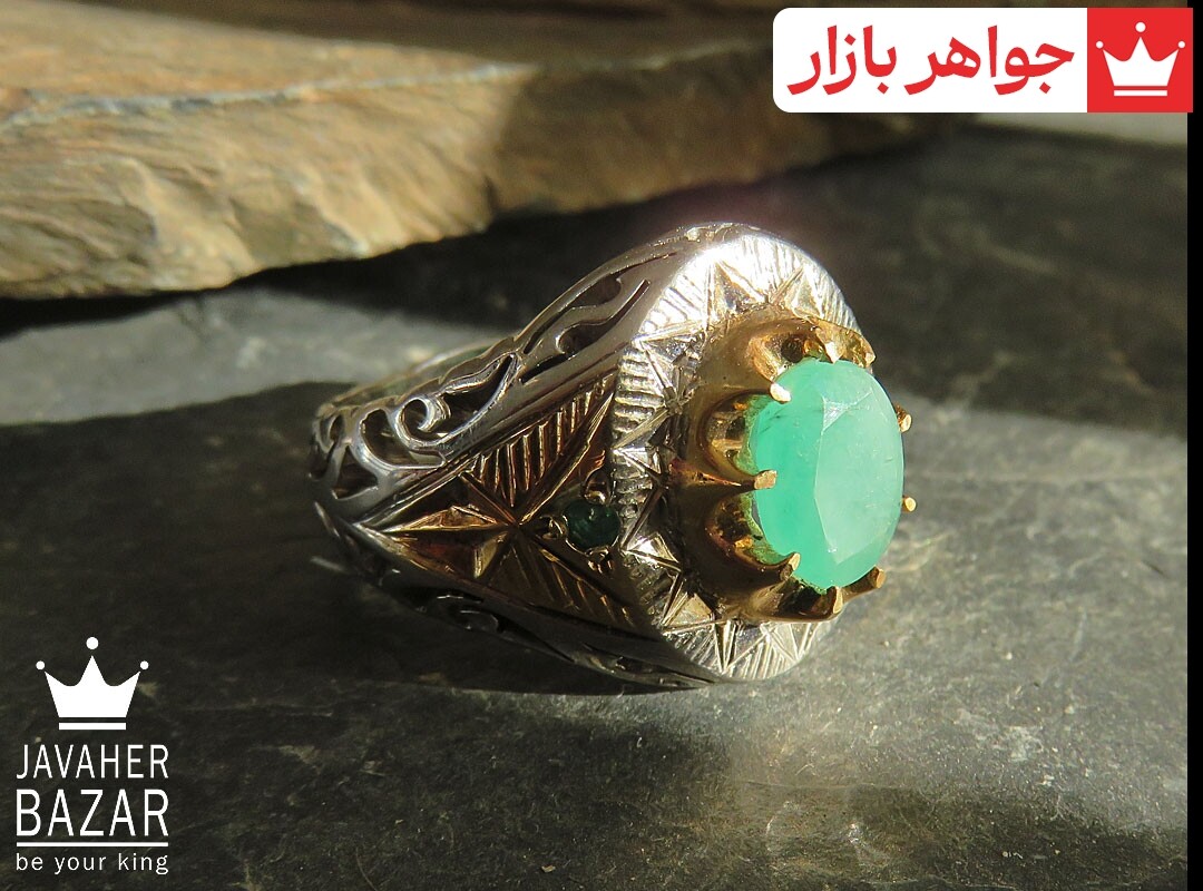 انگشتر نقره زمرد اشرافی مردانه دست ساز