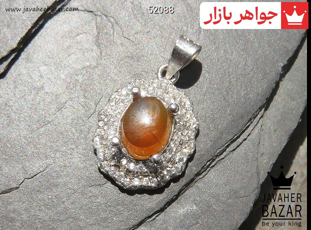 مدال نقره عقیق یمنی نارنجی طرح کیمیا