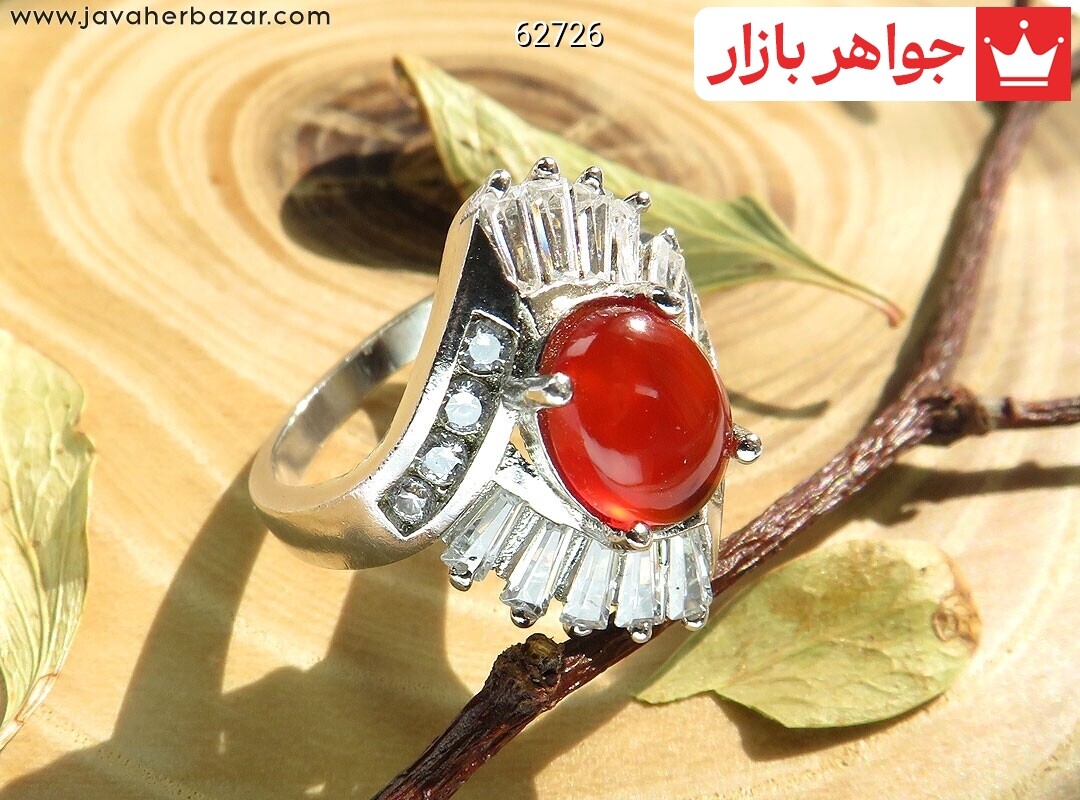 انگشتر نقره عقیق یمنی قرمز طرح درنا زنانه