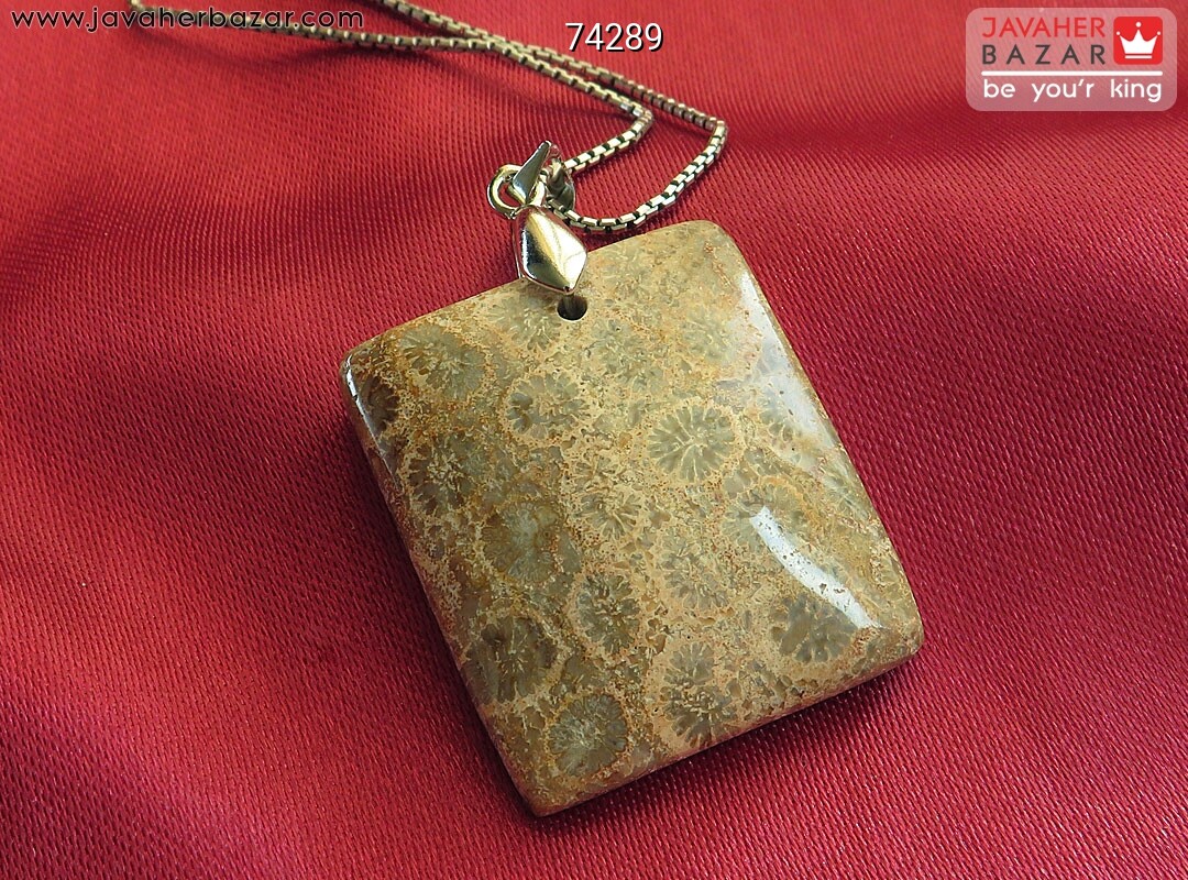 گردنبند مرجان چهارگوش زیبا