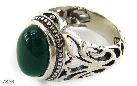 انگشتر نقره عقیق سبز خوش رنگ رکاب طرح قلم مردانه - 7853