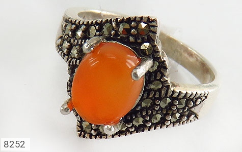 انگشتر نقره عقیق یمنی خوش رنگ پرتقالی زنانه - 8252