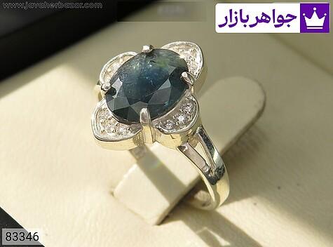 انگشتر نقره یاقوت کبود طرح ترنم زنانه - 83346