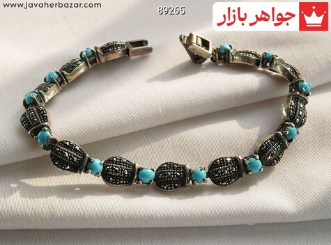 دستبند نقره فیروزه نیشابوری عجمی لوکس طرح گفشدوزک زنانه - 89265