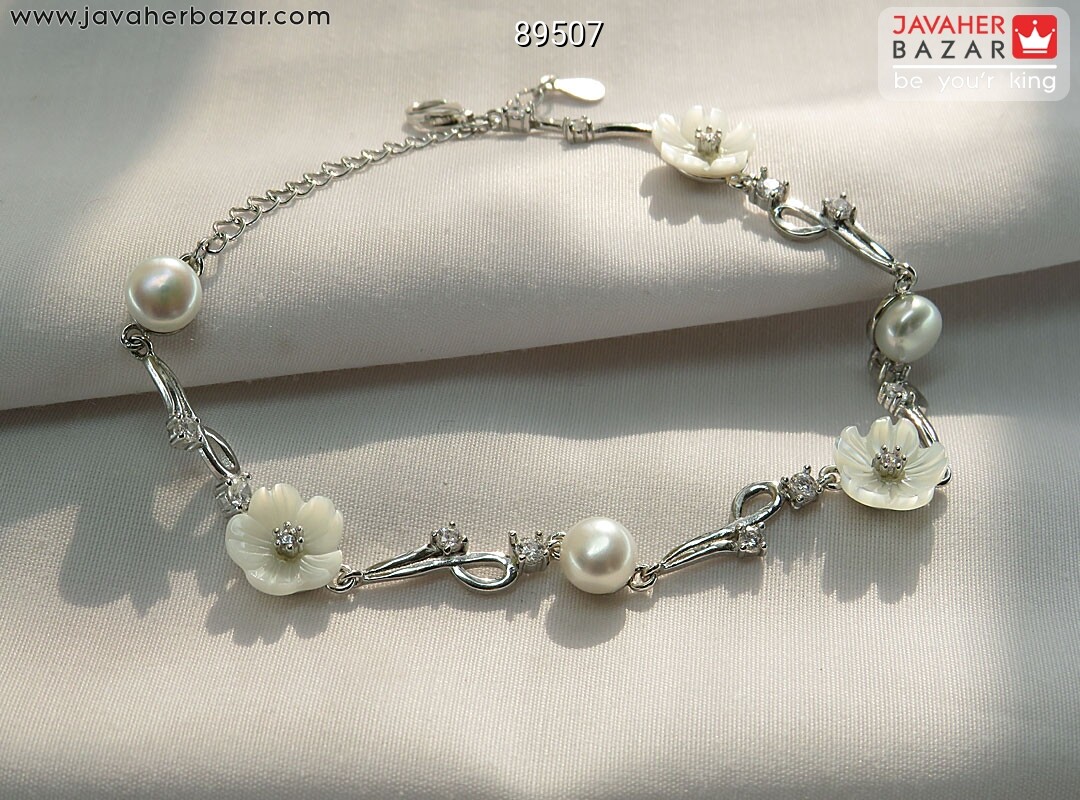 دستبند نقره مروارید و صدف طرح ماه گل زنانه