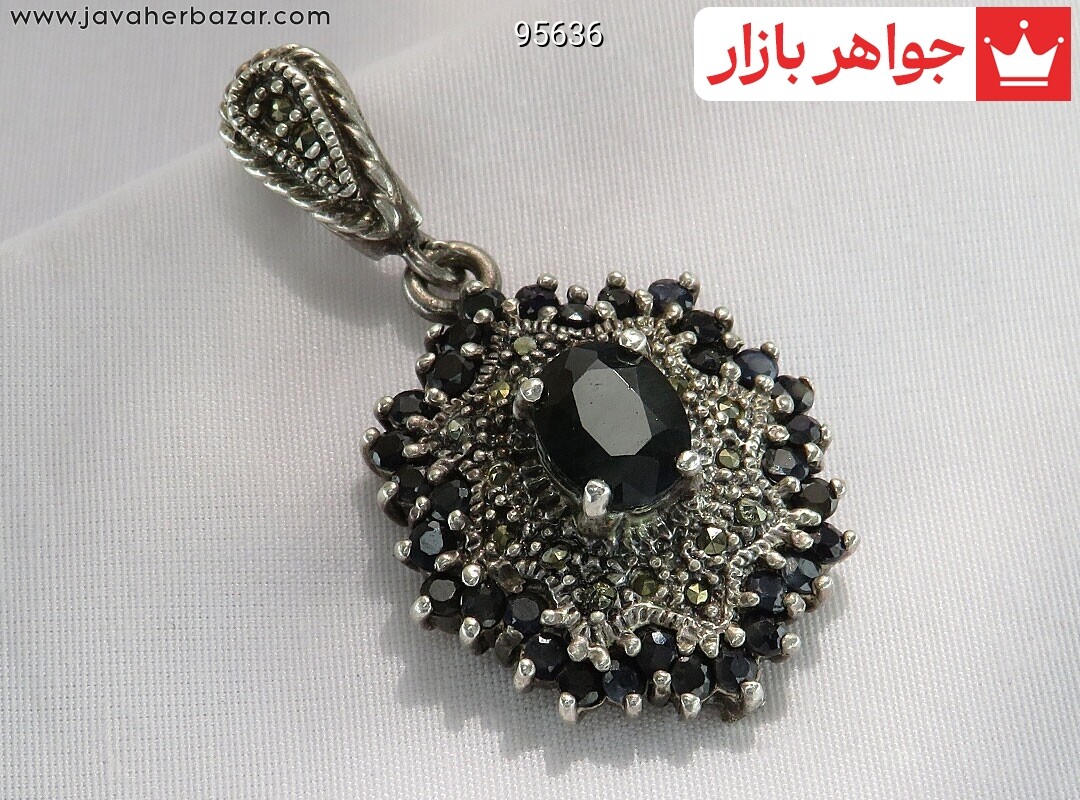 آویز نقره یاقوت کبود