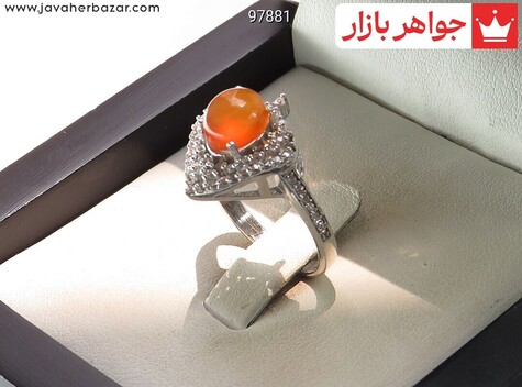 انگشتر نقره عقیق یمنی نارنجی خوشرنگ زنانه - 97881