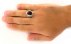 انگشتر عقیق یمنی تیره خوش رنگ مردانه دست ساز-7