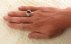انگشتر عقیق یمنی قرمز مرغوب رکاب آینه کاری مردانه دست ساز-7
