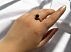 انگشتر عقیق یمنی سیاه ظریف زنانه-7