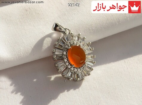 مدال سنگ ماه تولد تیر زنانه