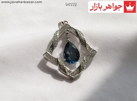 عکس پلاک توپاز لندن