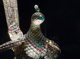 گوشه ای از خزانه جواهرات سلطنتی هند